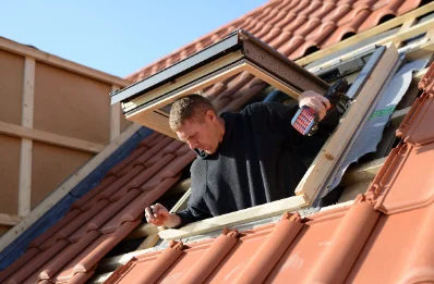 Pose de fenêtres de toit Velux à Mauvages